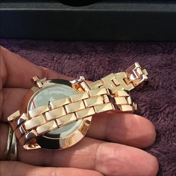 NWT Croton “Manhattan” Rose Gold Panther Link Watch, 7 1/2” - Picture 8 of 12